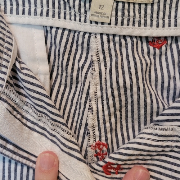 Talbots shorts - Picture 3 of 5